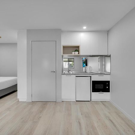 Belmoral Corporate Suites (Adults Only) Таунсвил Екстериор снимка