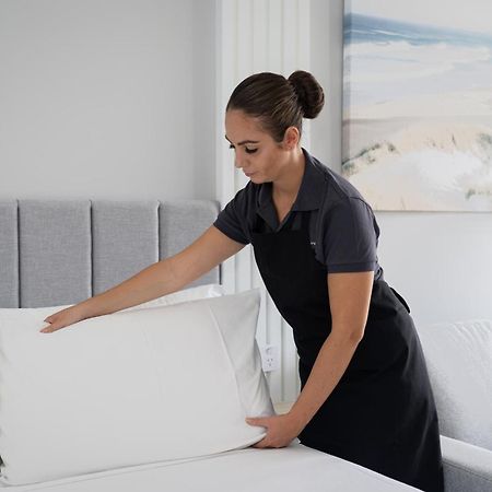 Belmoral Corporate Suites (Adults Only) Таунсвил Екстериор снимка