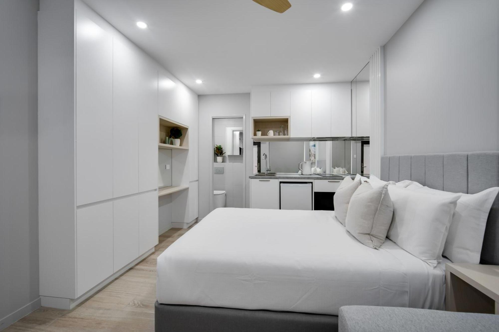 Belmoral Corporate Suites (Adults Only) Таунсвил Екстериор снимка